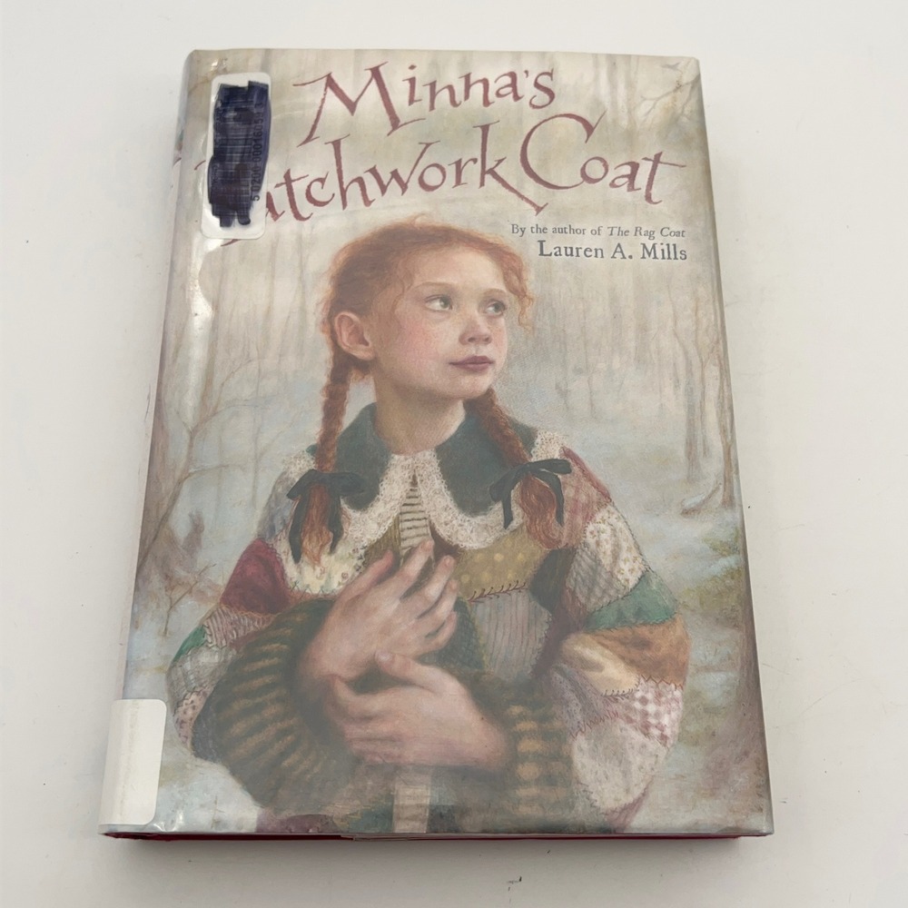 Minna's Patchwork Coat Lauren A Mills First Edition Hardcover 2015 Appalachian - Picture 2 of 5